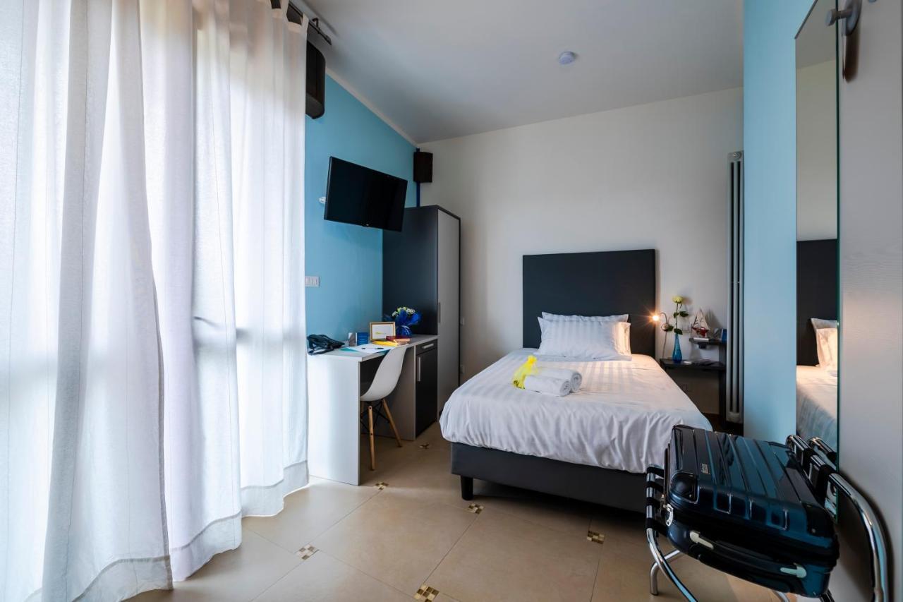 Appartahotel Beinasco Екстер'єр фото