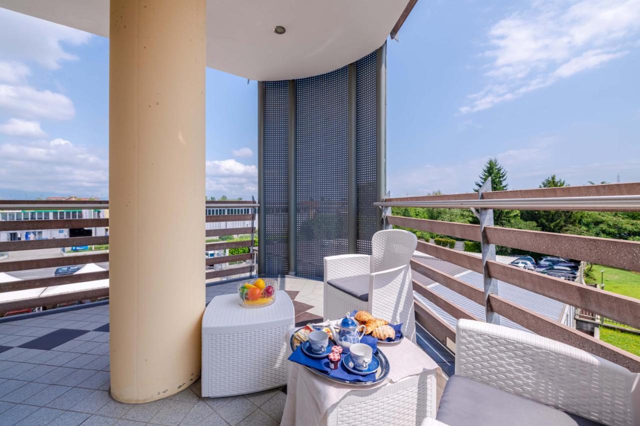 Appartahotel Beinasco Екстер'єр фото