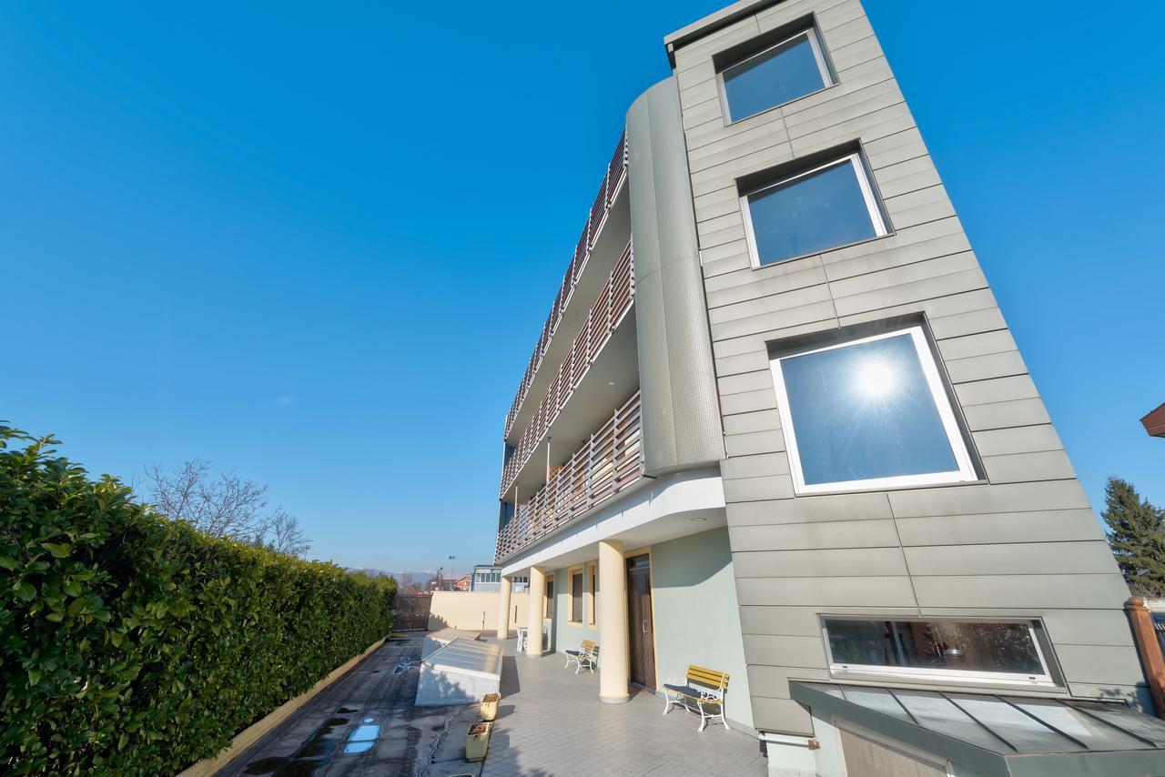 Appartahotel Beinasco Екстер'єр фото