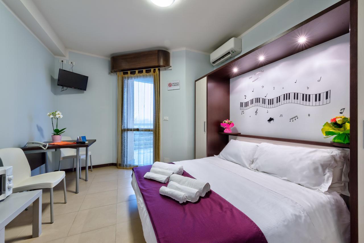 Appartahotel Beinasco Екстер'єр фото
